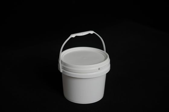 دلاء بلاستيكي من نوع غذائي خال من BPA مع غطاء