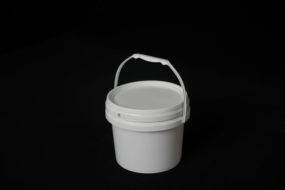 دلاء بلاستيكي من نوع غذائي خال من BPA مع غطاء